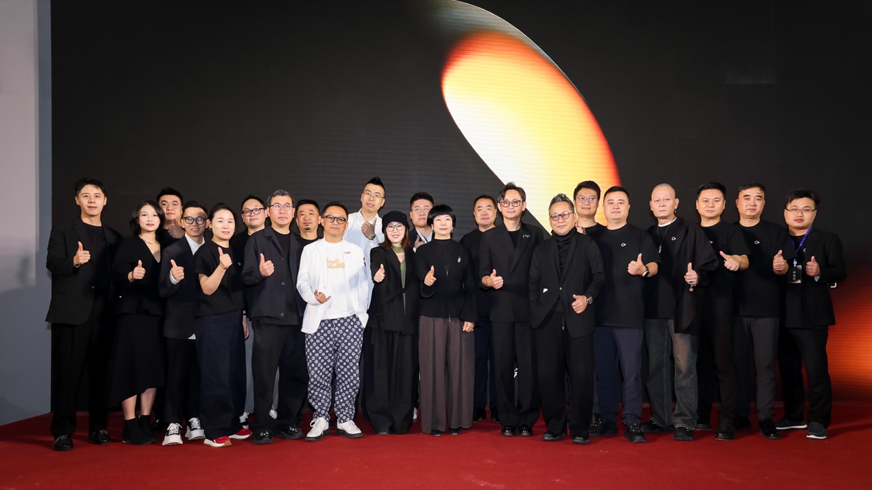 光越宇宙 歐普照明攜高端設計品牌OLL閃耀廣州設計周